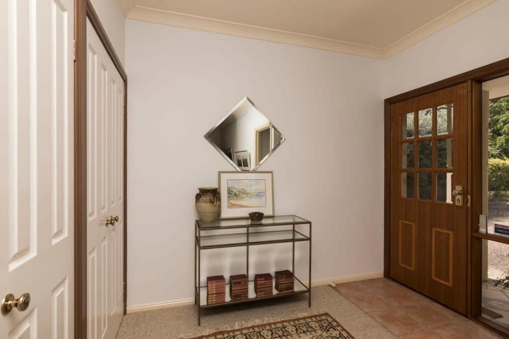 3 Bdrm 2 Bthrm House Close To Canberra Cbd & Anu Buitenkant foto